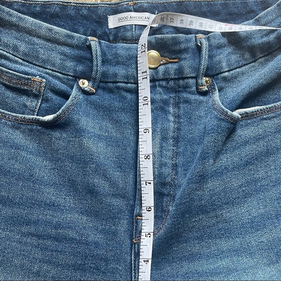 Good American - Good Curve High Waist Skinny Jeans - Picture 8 of 13